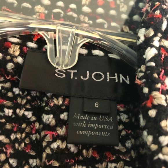 St. john Jacket - Picture 3 of 4
